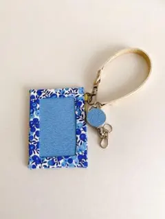 Item thumbnail for item baa01683-7e36-468b-bb71-ceff559a82f9