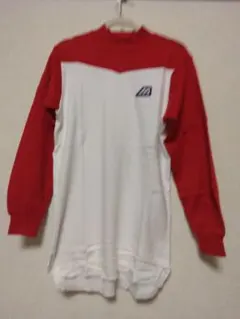 ★未使用★MIZUNO長袖アンダーシャツ ハイネック赤/白 160cm