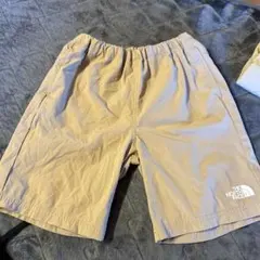 THE NORTH FACE ベージュ ハーフパンツ
