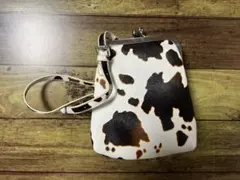 カウ柄ショルダーバッグ