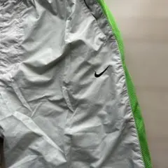 Nike ジャージパンツ 薄いグレー/グリーン