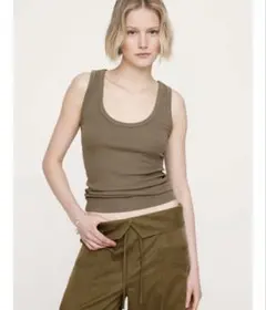 BANANA REPUBLIC リブスクープネックタンクトップ サイズM 新品のサムネイル