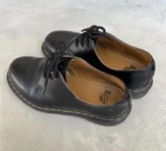 Dr. Martens ブラック レースアップシューズ