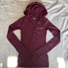 Hollister フード付き長袖Tシャツ XS ワインレッド