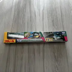 プラレール S-03 E5系 新幹線 はやぶさ（連結仕様）