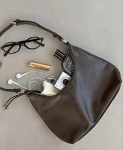 新品】 本革 レザー ハンドバッグ ♡ グレージュ 長さ調節可能 