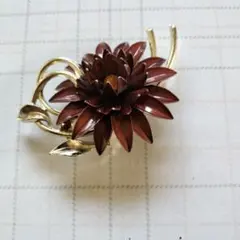 花形 ブローチ ブラウン 金属製　7センチ