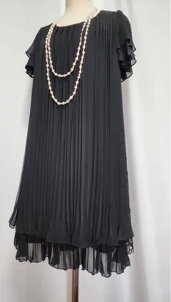 ブラックドレス レース プリーツ