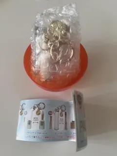 ガチャ　ポール&ジョー コスメマスコットコレクション リップスティック 24