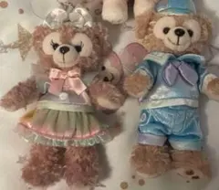 ダッフィー シェリーメイ　20周年　限定　カラフルハピネス　ぬいぐるみバッジ