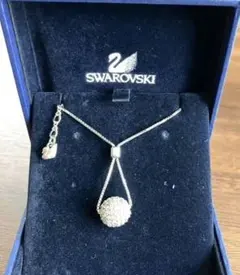 ★SWAROVSKI スワロフスキー ネックレス パヴェボール