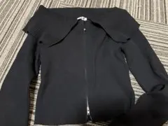 オフショルダー ニット