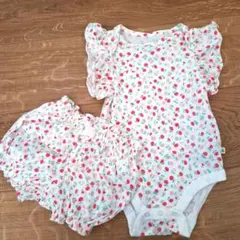 GAP花柄ロンパース、ショートパンツセット