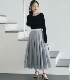 La boutique BonBon シアータックスカート グレー 36のサムネイル