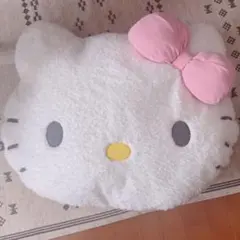 サンリオ　ハローキティ　BIGフェイスクッション新品未使用