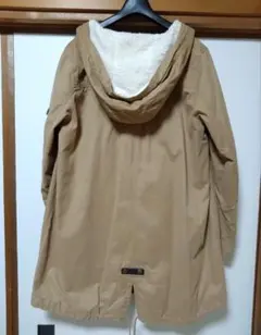 ベージュ フード付き モッズコート　2way