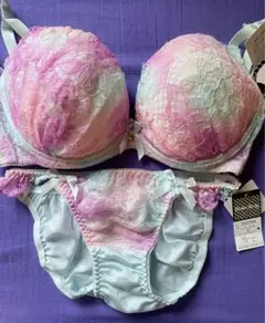 Shake Body ブラジャーショーツセット F75 未使用品のサムネイル