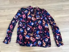 完売　ユニクロ　コントワー　デ　コトニエ　レーヨン 花柄長袖ブラウス　M