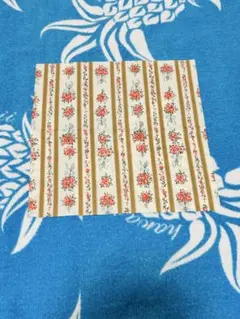 【ハギレ】白　花束　ストライプ　布　生地