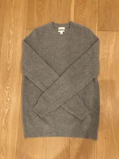 COS カシミヤニットのサムネイル