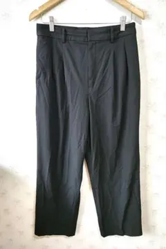 ☆UNIQLO ユニクロ タックワイドパンツ スラックス ブラック L☆