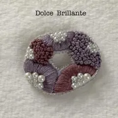 刺繍 ブローチ パール 花 紫 ビーズ