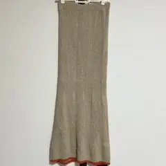 最終お値下げ！美品　リブニットラインロングスカート