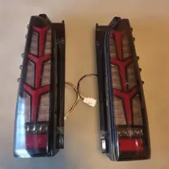 ハイエース　テールランプ　 HELIOS ヘリオス 200系のサムネイル
