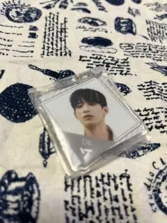 SEVENTEEN アクリルチャーム　ドギョム