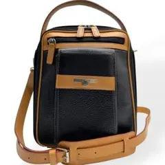 極美品　a.testoni アテストーニ　ショルダーバッグ　牛革　トナカイ革