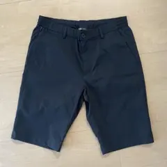 ユニクロ　セオリー　感動イージーショートパンツ