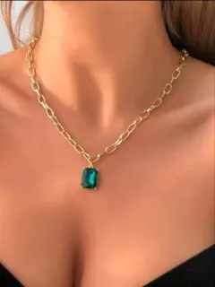 【ほぼ新品】男女兼用 ゴールド ストーン ネックレス(最大５７cm)