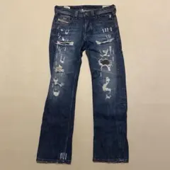 【イタリア製】DIESEL LARKEE ダメージリペア加工デニムのサムネイル