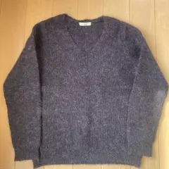 Te chichi Vネックセーター