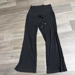 リブ編み黒フレア スリット入り マタニティ 妊娠 妊婦 産前産後 ズボン パンツ