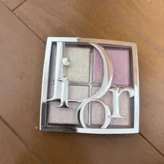 Dior バックステージグロウマキシマイザーパレット　004 ローズゴールド