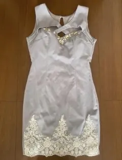 Jewels グレー ビジュー装飾 背中空きタイトドレス