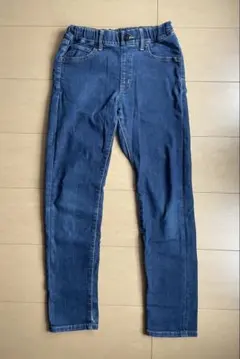 Item thumbnail for item c3619ce7-b35c-4802-8350-c15435802273