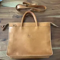 イルビゾンテ　ビジネス　バック