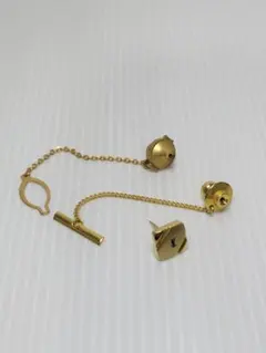 イヴ・サンローラン　タイタック　ネクタイピン即日発送