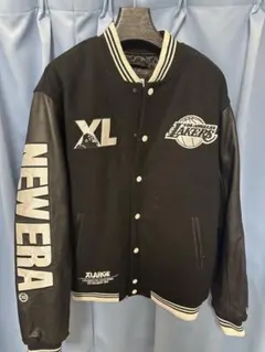 XLARGE NEWERA LAKERS スタジャンのサムネイル