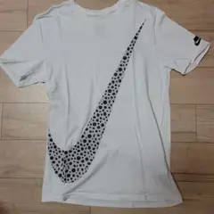 NIKE × atmos ビッグスウォッシュTシャツ サファリ