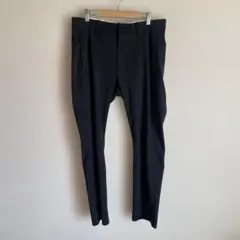 【サイズ3】attachment スリムフィット ブラック ズボン