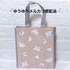 シマエナガ　手提げバッグ　不織布バッグ　トートバッグ　もふもふバード　小鳥バッグ