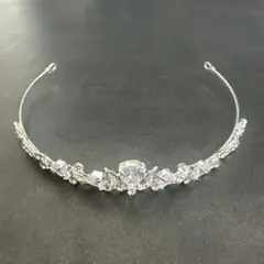 ティアラbrideme