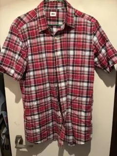 UNIQLO 半袖チェックシャツ レッド系