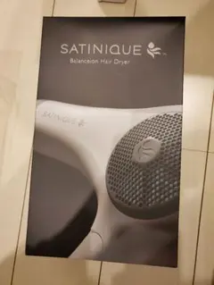 Amway SATINIQUE Balanceion Hair Dryer - メルカリ