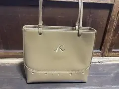 Item thumbnail for item 81526e8d-98b1-4827-a492-636e91267f59