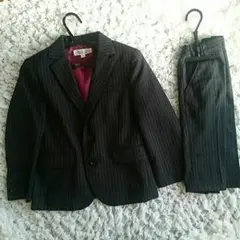 a.v.v110㎝ スーツ二点セット ストライプ おしゃれ！クリーニング済み