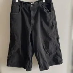 Calvin Klein Jeans ブラックカーゴショートパンツ